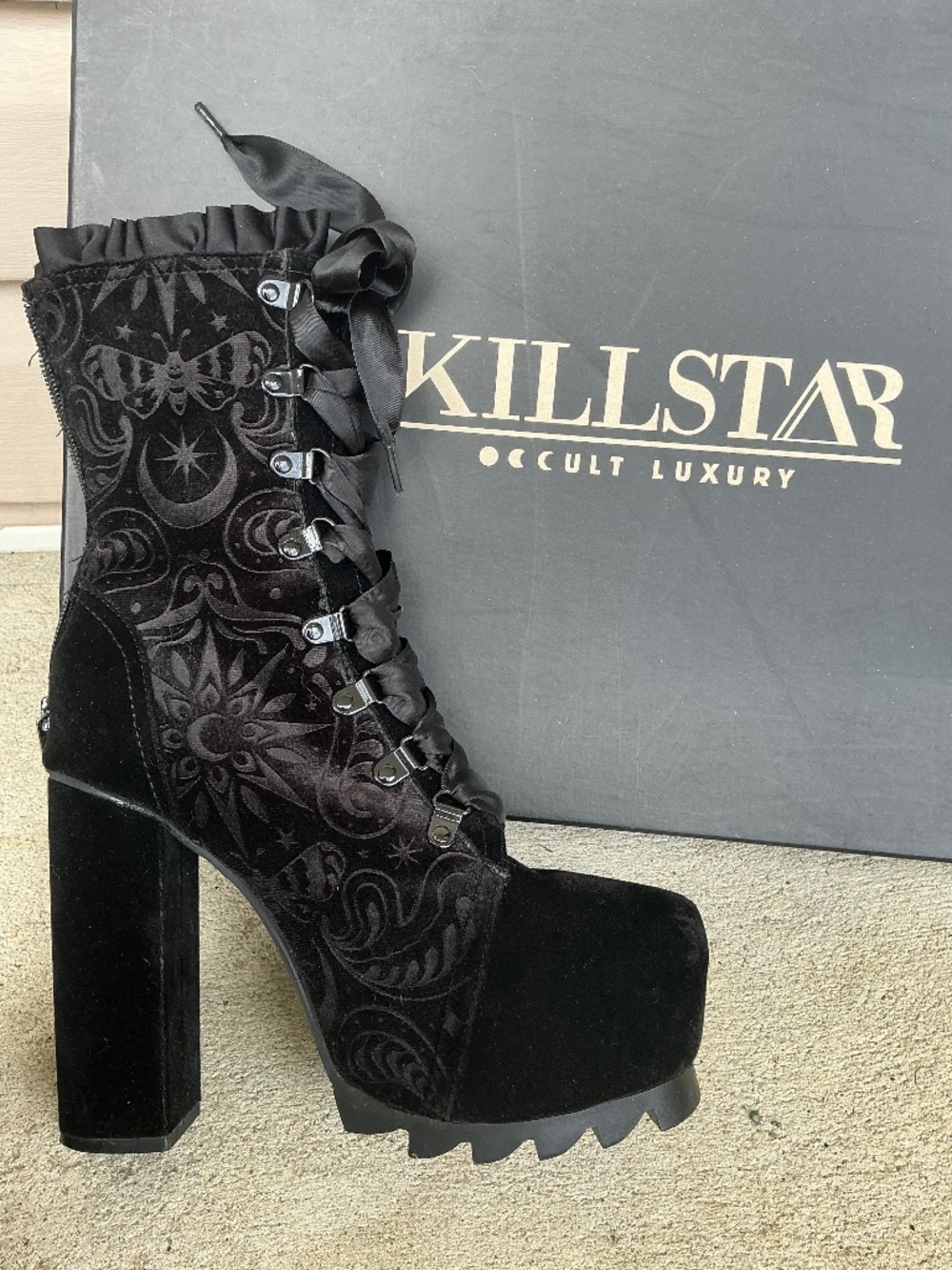 Killstar platform boots